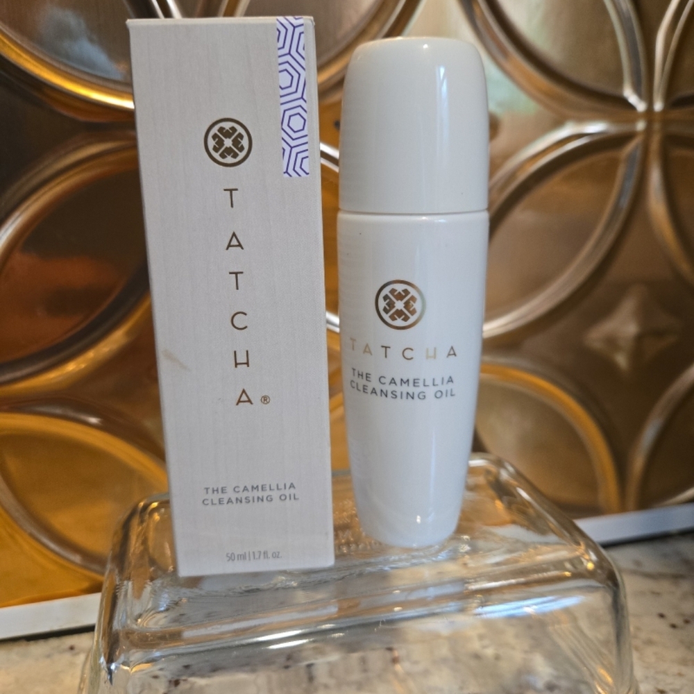Tatcha Camellia Cleansing Oil